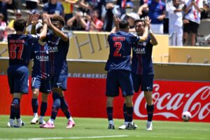 Fabian Ruiz qui ouvre le score