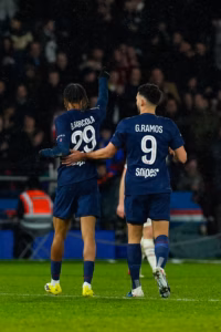 Bradley Barcola qui conclut le festival , 3-0 pour Paris