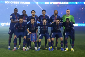 Un XI particulièrement offensif pour les Parisiens