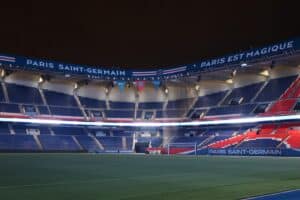 Parc des princes vide angle
