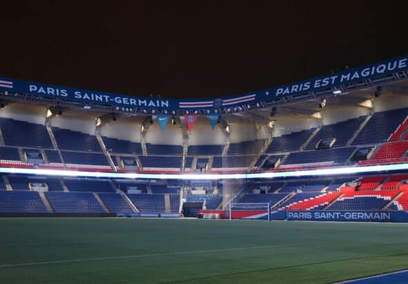 Parc des princes vide angle