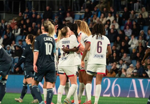 Les parisiennes célèbrent le but de l'égalisation face au Havre