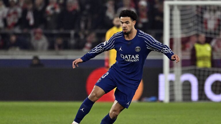 Warren Zaïre-Emery PSG Paris Saint-Germain saison 2024-2025 PSG jeune talent PSG Zaïre-Emery blessure temps de jeu PSG