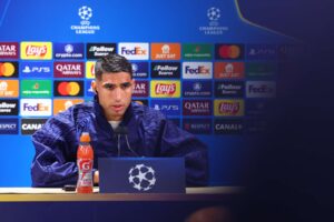 Achraf Hakimi en conférence de presse
