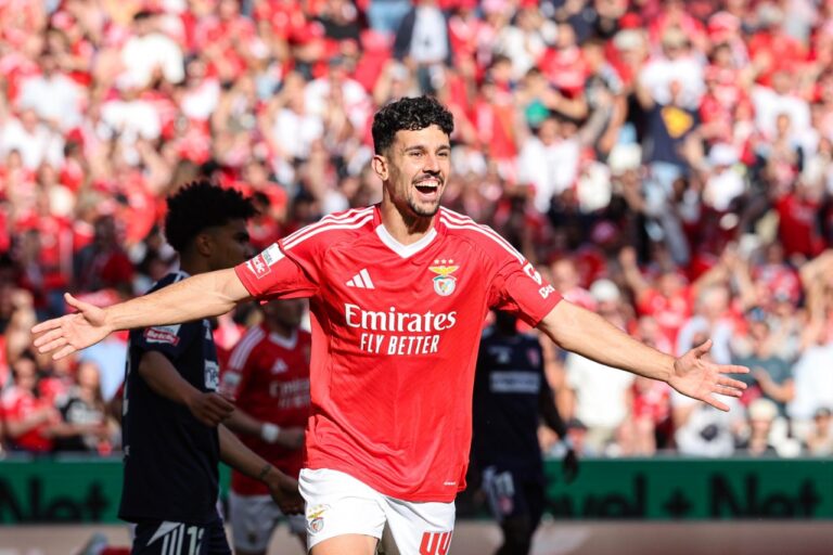 Tomás Araújo toujours dans le viseur du PSG