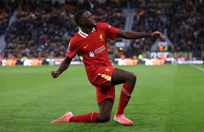Ibrahima Konaté pisté par le PSG pour renforcer sa défense centrale
