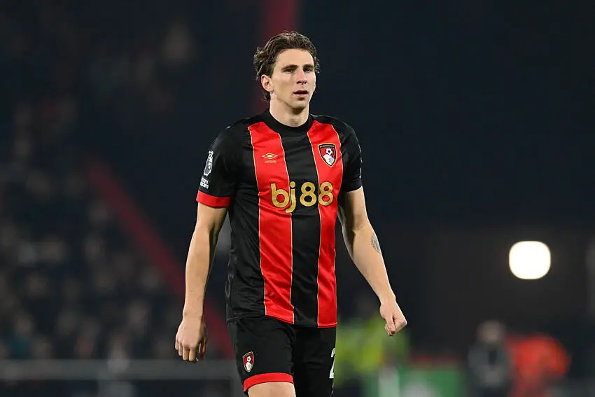 Zabarnyi toujours dans le viseur du PSG