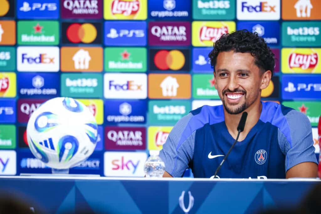 Marquinhos en conférence de presse avant la finale de la Supercoupe d’Europe face à Tottenham