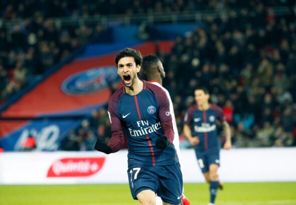 Javier Pastore célébrant un de ses magnifiques buts sous les couleurs parisiennes