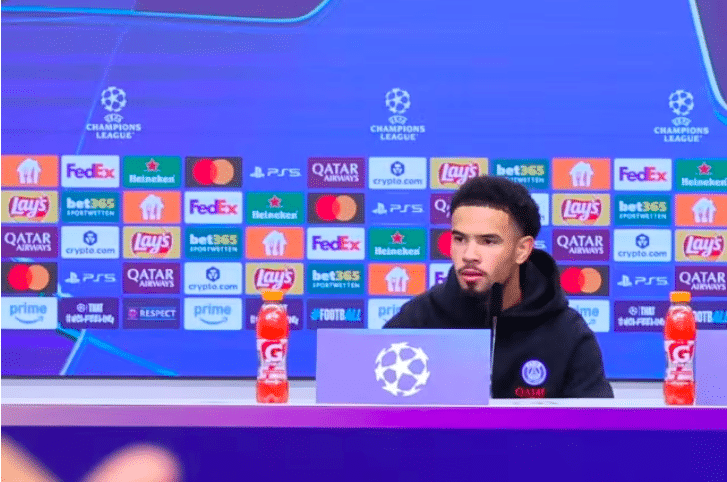 Warren Zaïre-Emery en conférence de presse à l'approche de la rencontre face au Bayer Leverkusen