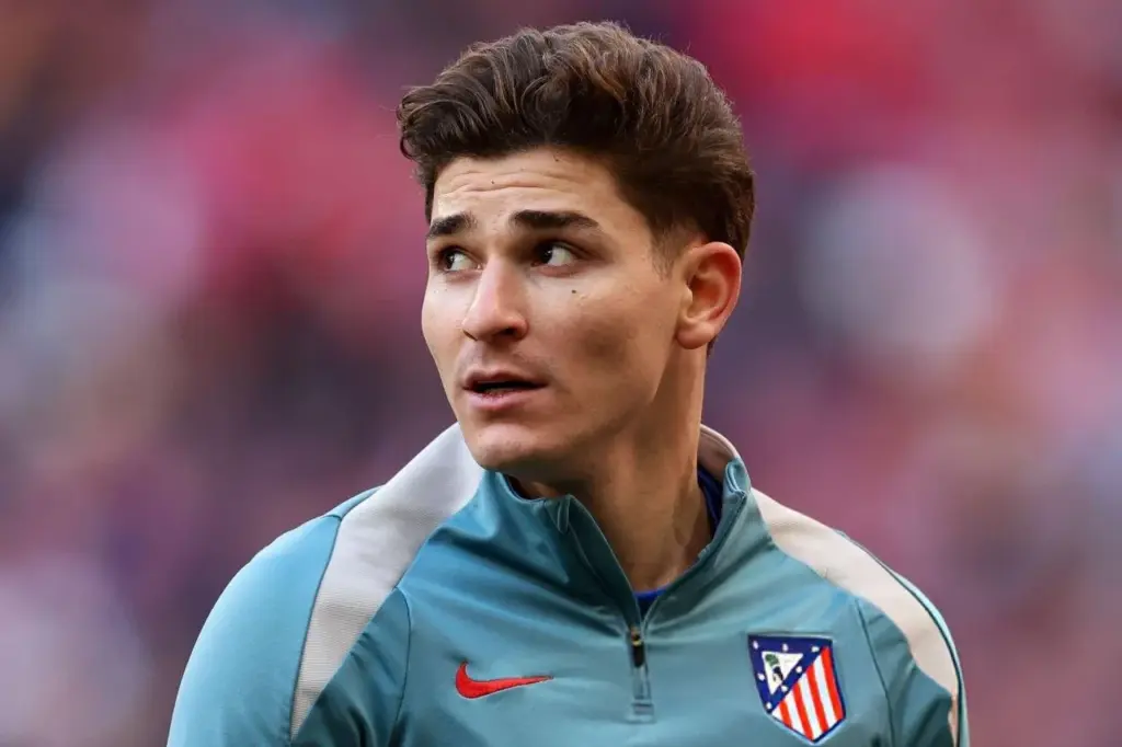 Julian Alvarez, joueur de l'Altético Madrid, pisté par le PSG