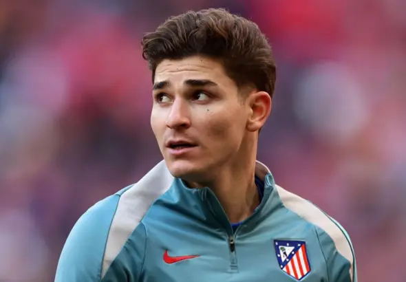Julian Alvarez, joueur de l'Altético Madrid, pisté par le PSG