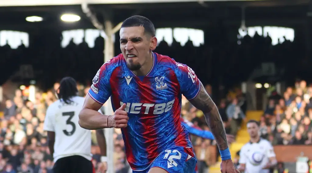 Daniel Muñoz, nouvelle cible du PSG