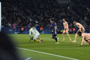 Joao Neves qui crucifie le gardien Havrais pour le but du break