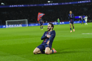 Kvicha Kvaratskhelia double buteur au Parc des Princes face au Stade Rennais