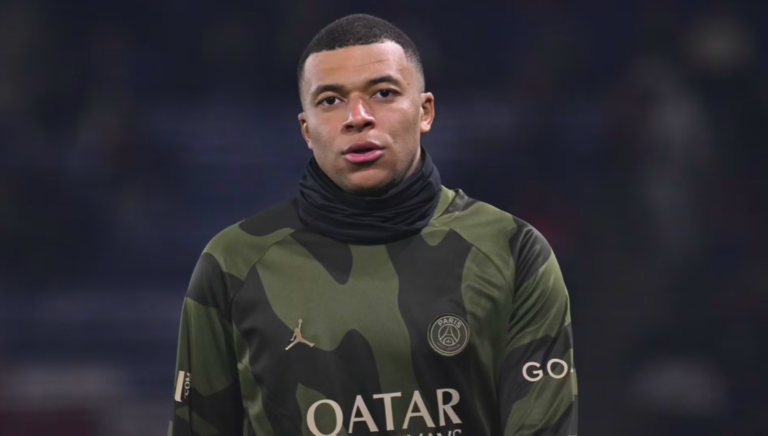 Kylian Mbappé, au cœur de son litige avec le PSG