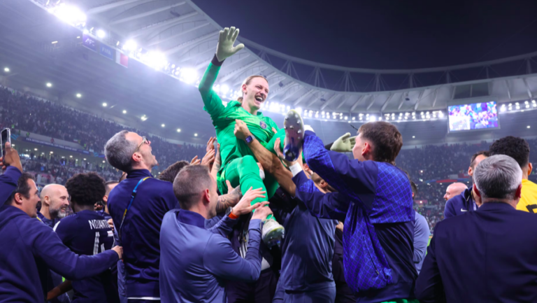 Matvey Safonov héroïque face à Flamengo en finale de Coupe Intercontinentale