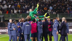 Lucas Chevalier homme du match lors de la final du Trophée des champions face à l'Olympique de Marseille