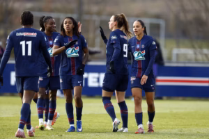 Les Parisiennes qui ouvrent le score en début de 2è mi-temps