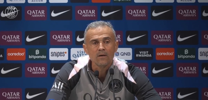 Luis Enrique en conférence de presse
