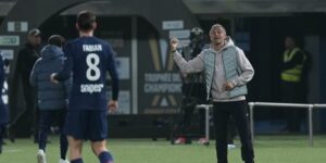 Luis Enrique et Fabian Ruiz en disucssion pendant PSG-OM