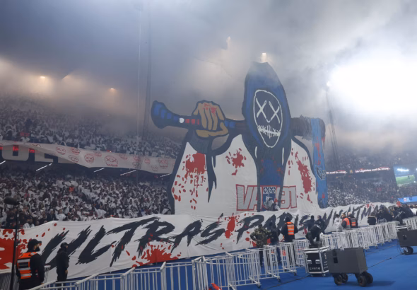 La tribune Auteuil sera sanctionné de 2 huis clos partielle suite aux incidents lors du Classique