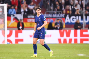 Elisa De Almeida et les Parisiennes en sélection