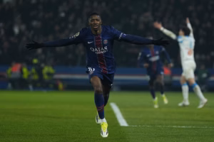 Ousmane Dembélé qui ouvre le score pour Paris