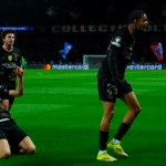 Hakimi, J.Neves et Barcola face à Chelsea - A.Meunier/PSG