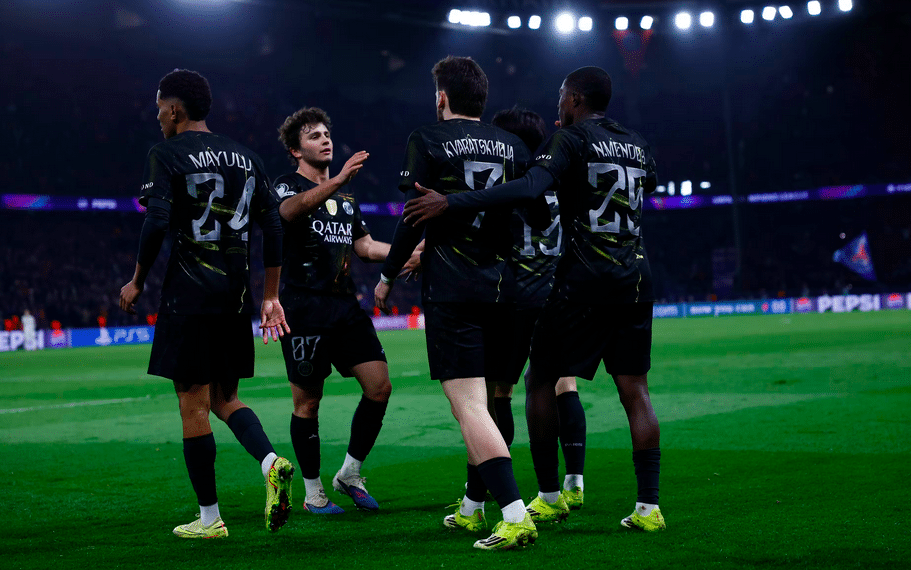 Kvicha Kvaratskhelia et le PSG s'imposent face à Chelsea - A.Meunier/PSG