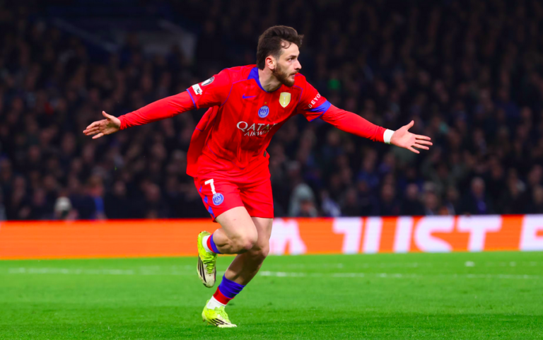 Kvicha Kvaratskhelia buteur face à Chelsea - L.Valroff/PSG