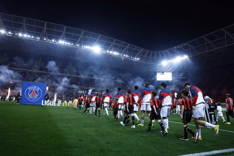 Les Parisiens qui L'emportent à Nice 4-0