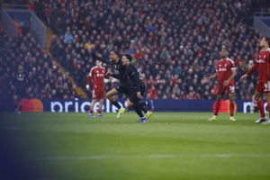 Le doublé pour Dembélé sur une passe de Barcola