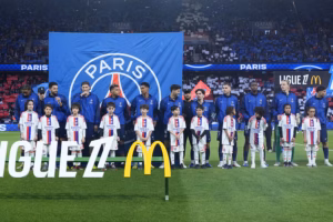 Les Parisiens qui s'inclinent finalement 2-1 à domicile