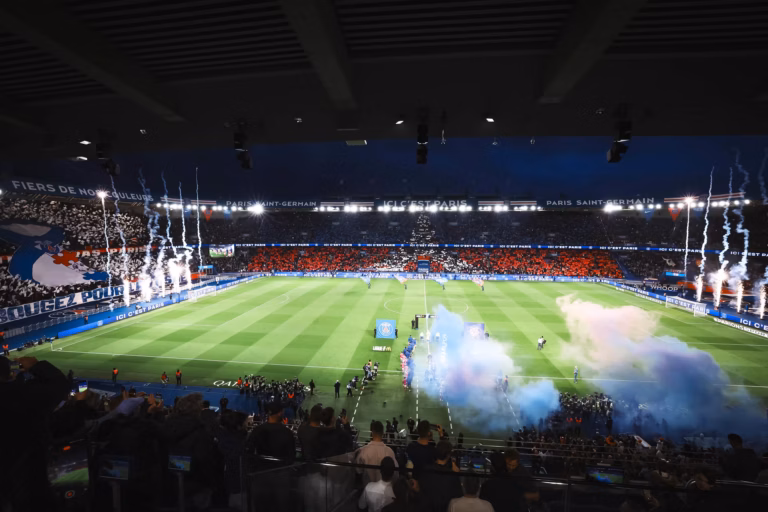 Les Parisiens s'imposent à domicile face à Toulouse