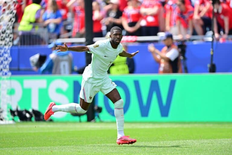 Ousmane Dembélé auteur d'un triplé avec l'Équipe de France - Crédit : Icon Sport