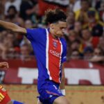 Maghnes Akliouche face au RC Lens