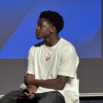 Quentin Ndjantou lors de la rentrée scolaire au Campus PSG