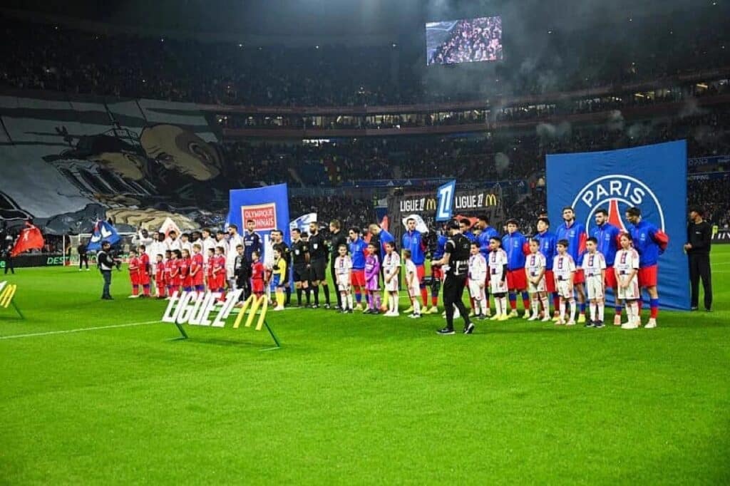 Le match PSG-OL se jouera le lundi 26 octobre à 20h30